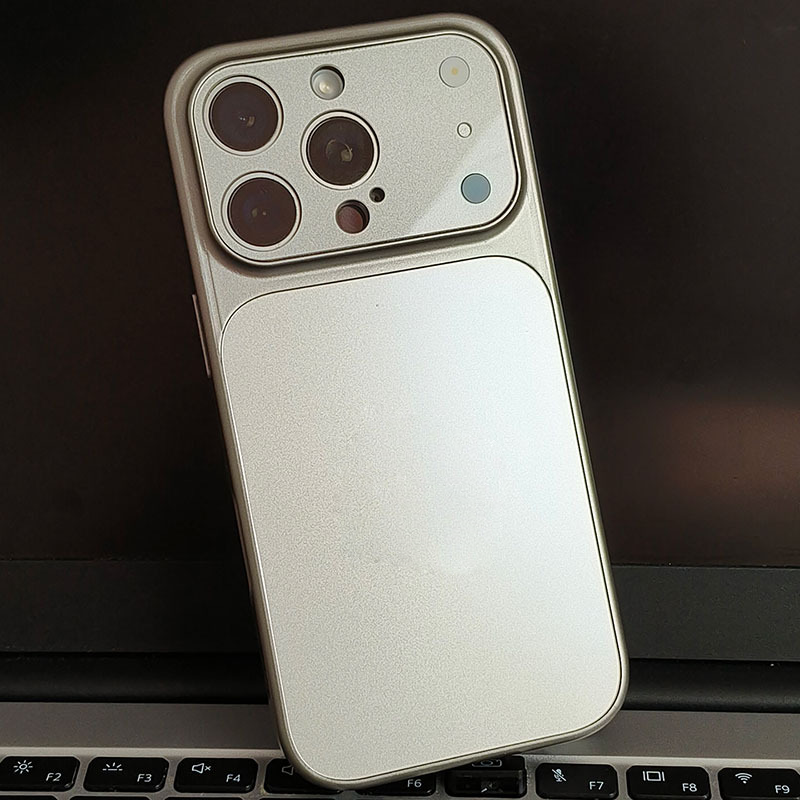 Ovitek za telefon s poktorno pokritostjo in premazom proti bleščanju, ki præžite padce