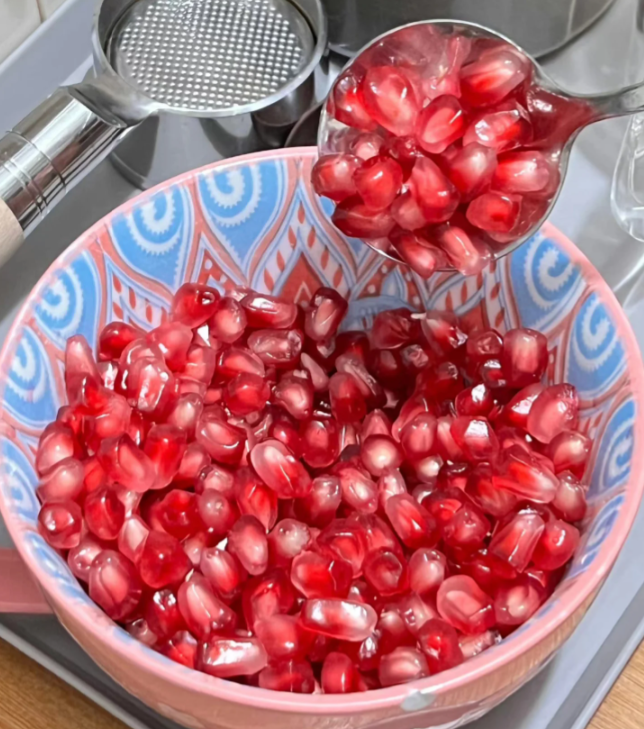 🍎 Gránátalmamagok – puha húsú, édes és lédús ízű