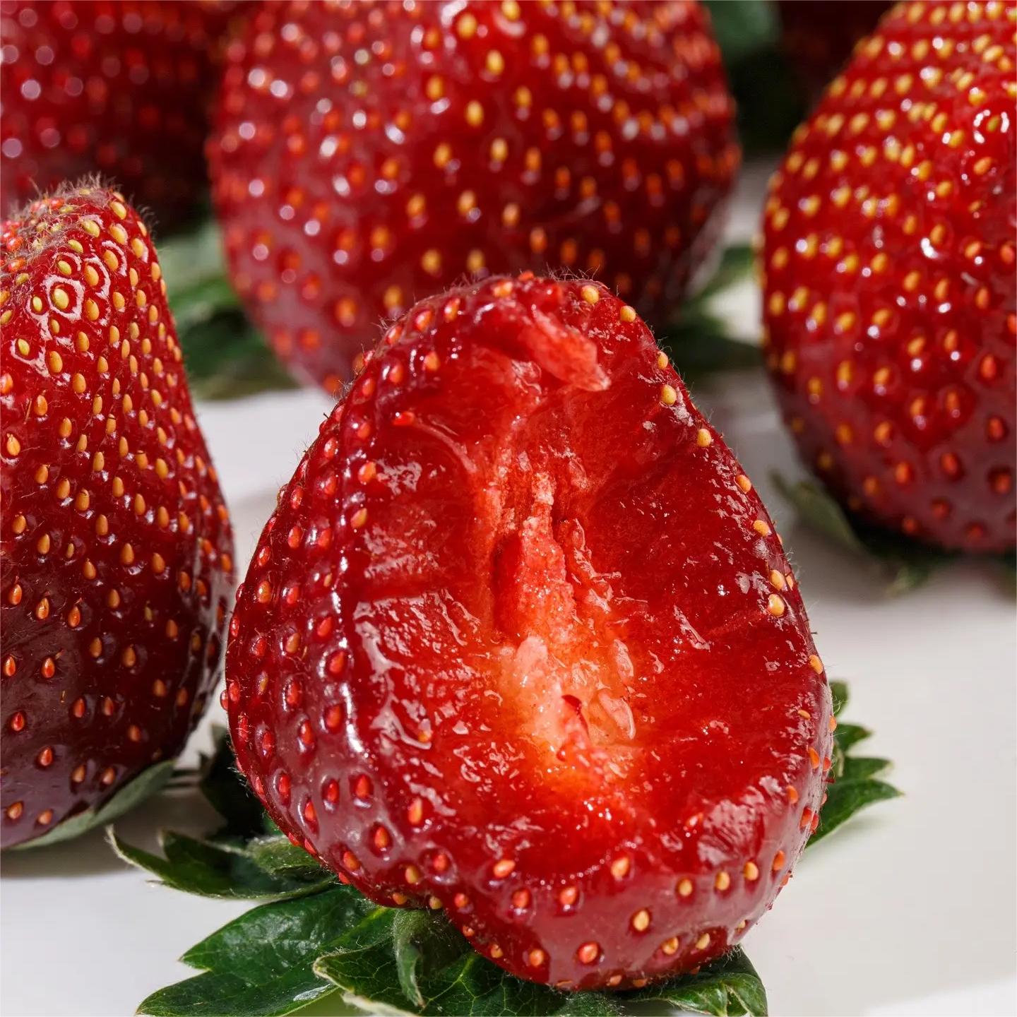 Nasiona truskawek Black Pearl