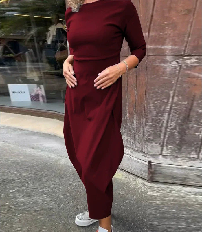 Prosta elegancka sukienka dla kobiet z kieszenią