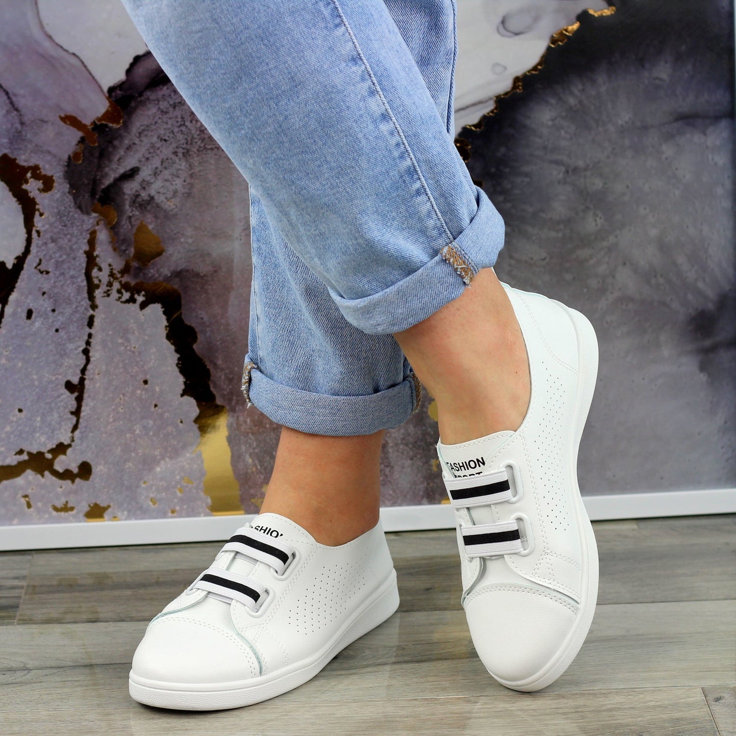 MODNE BIAŁE AŻUROWE SKÓRZANE TENISÓWKI TRAMPKI DAMSKIE WSUWANE FASHIONS BLK