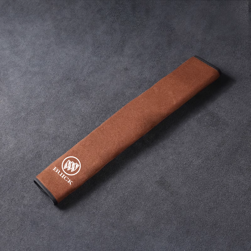 Nakładka na pas bezpieczeństwa SilkLeather – ochrona szyi i możliwość umieszczenia logo