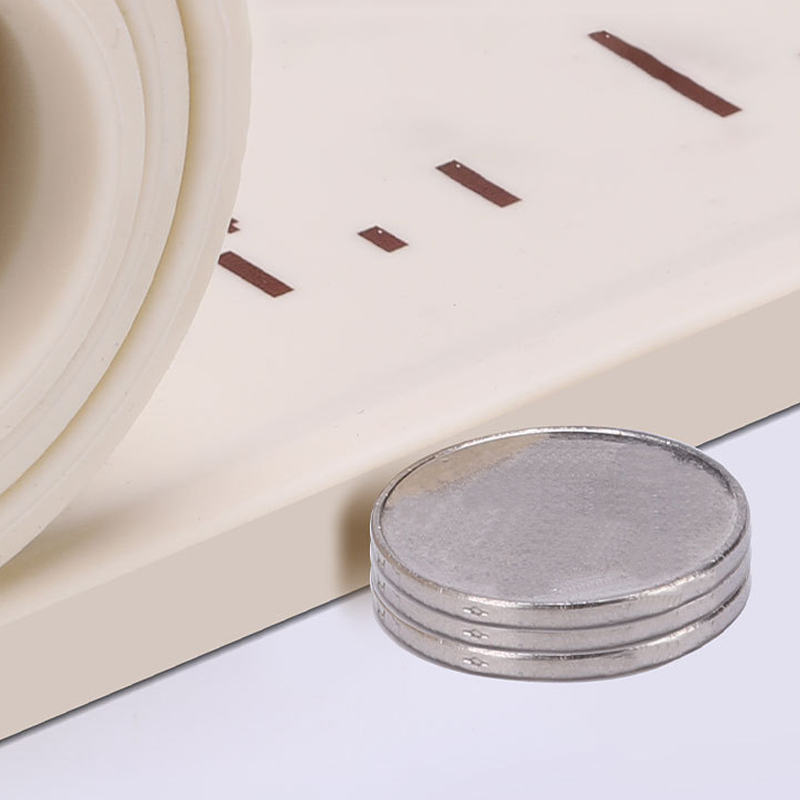 Mata silikonowa do pieczenia ciast nieprzywierająca