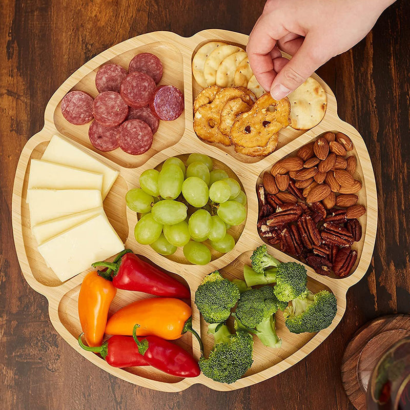 Levehető, osztott snack tálalótálca