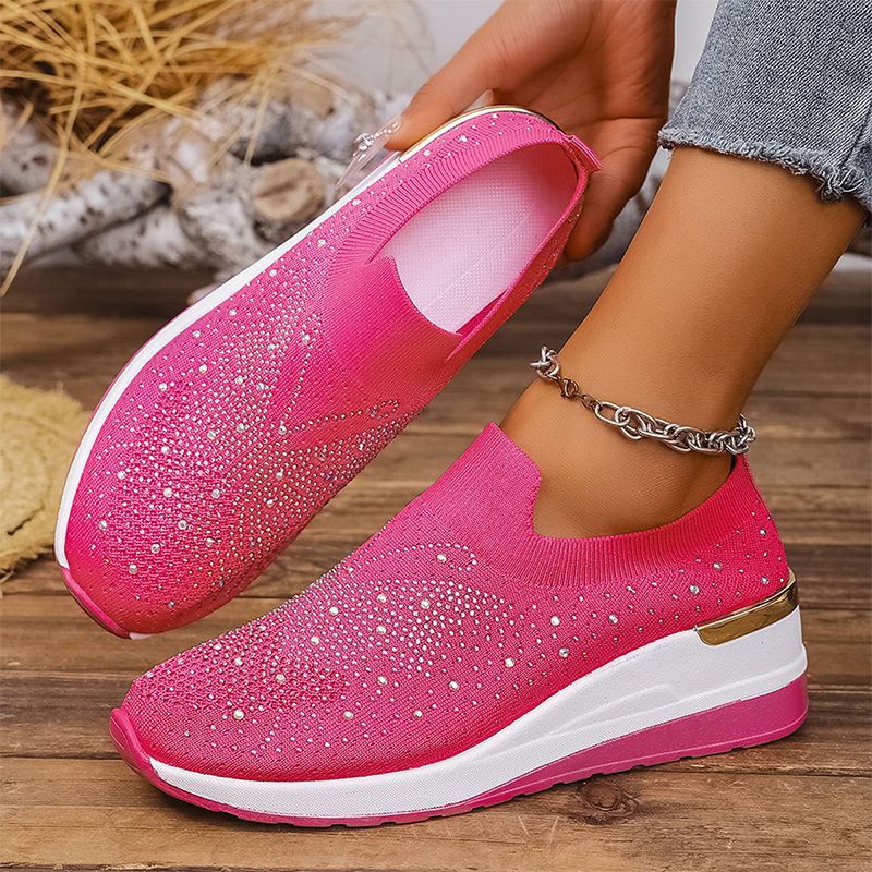 🌬️🏃‍♀️ Női strasszos pillangós slip-on sportcipő – Csillámló kényelem és könnyed viselet ✨🦋