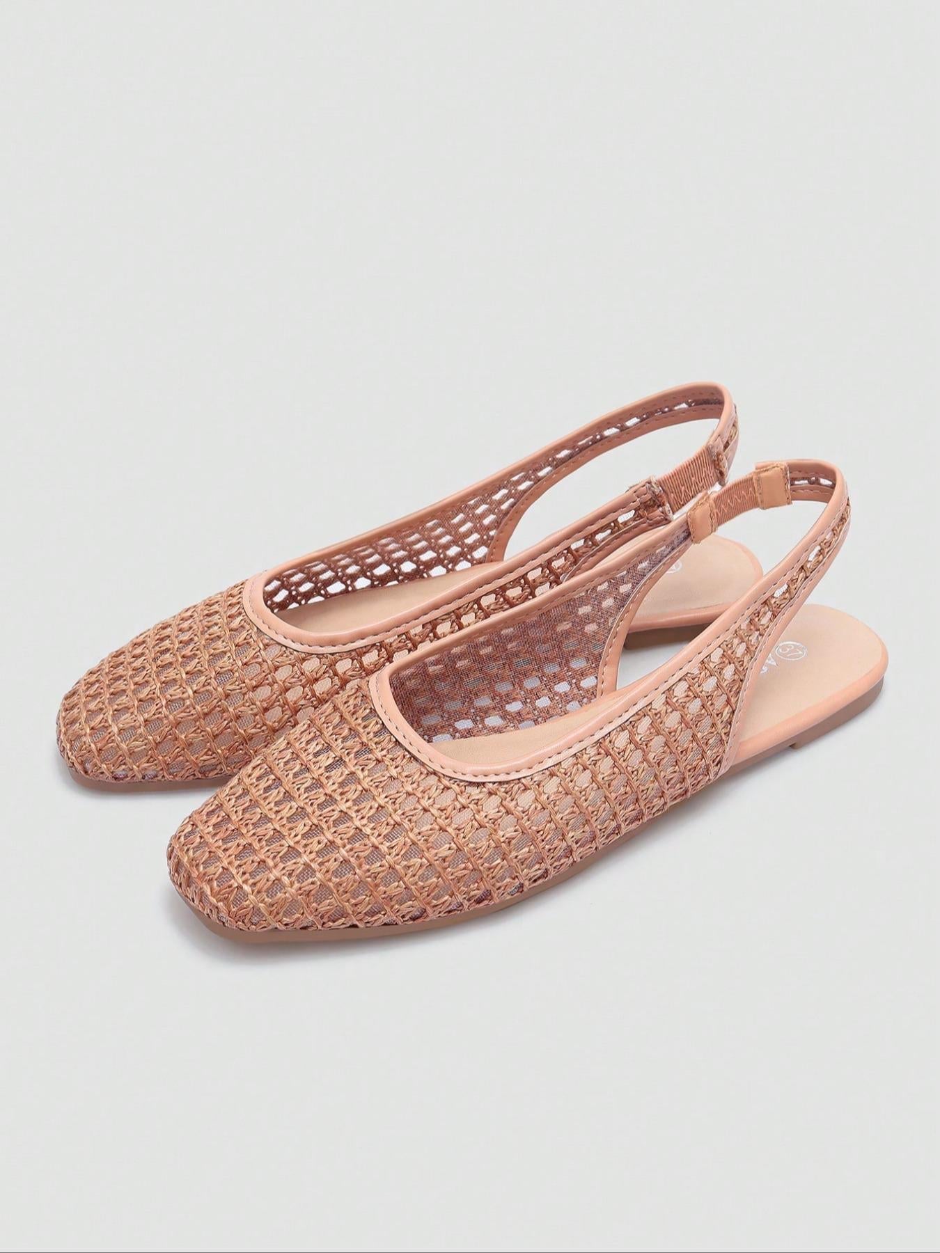 👡🌸 Női fonott nyitott sarkú szandál – Elegáns fonott textúra, amely azonnal francia sikket és laza eleganciát kölcsönöz ✨